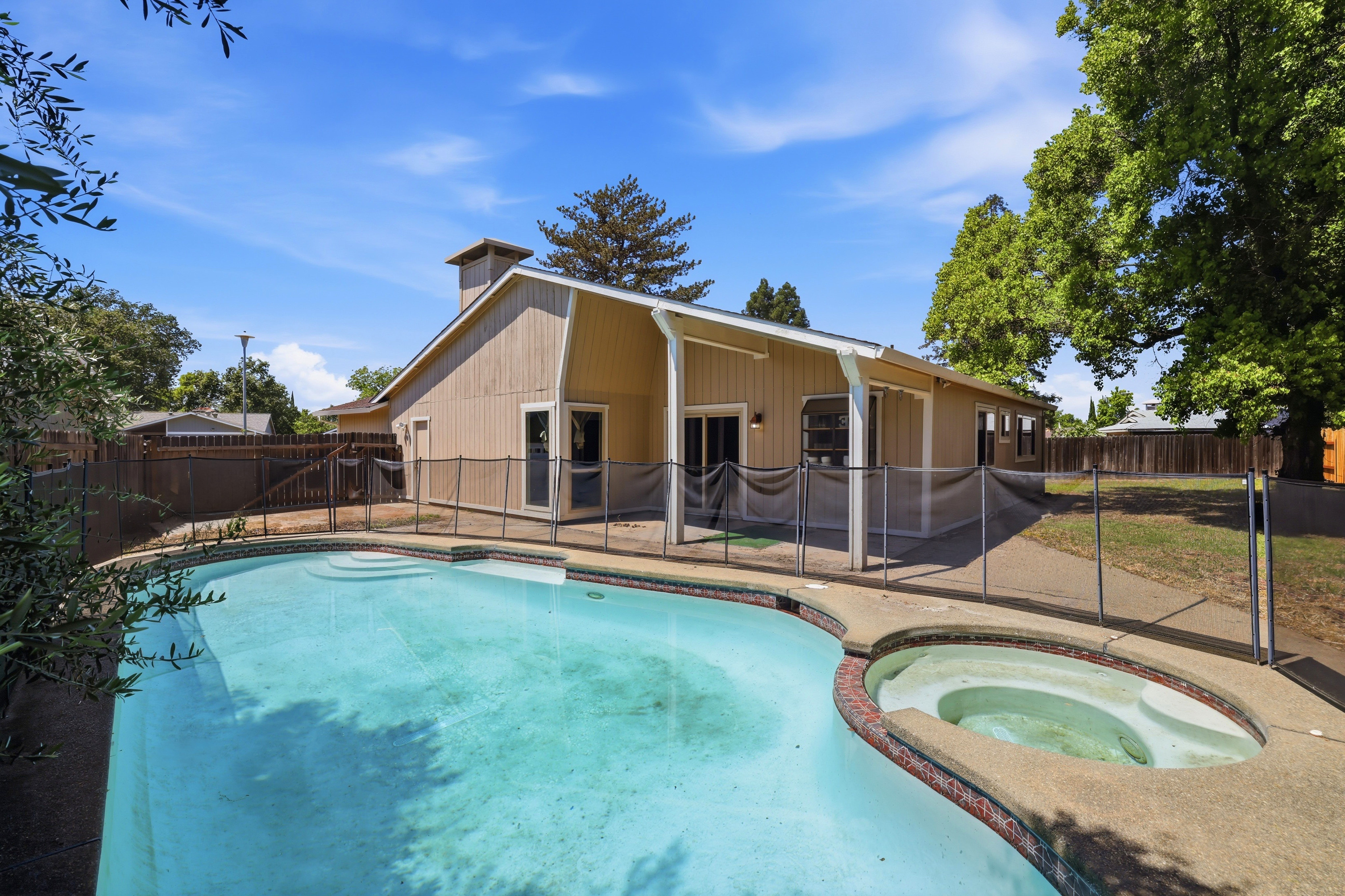  8238 Ferncreek Court, Citrus Heights, CA 95621 - 物件實景