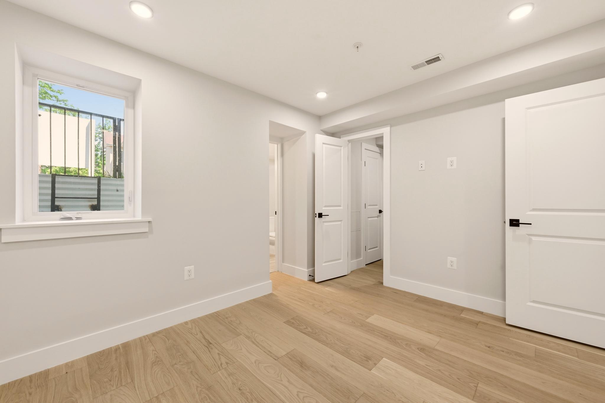  724 Rock Creek Church Road NW, Washington, DC, 20010 - 物件實景