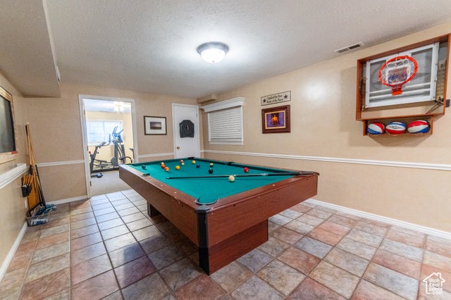 Sandy, Utah, 84092, United States, 6 Bedrooms Bedrooms, ,2 BathroomsBathrooms,Residential,For Sale,1849276