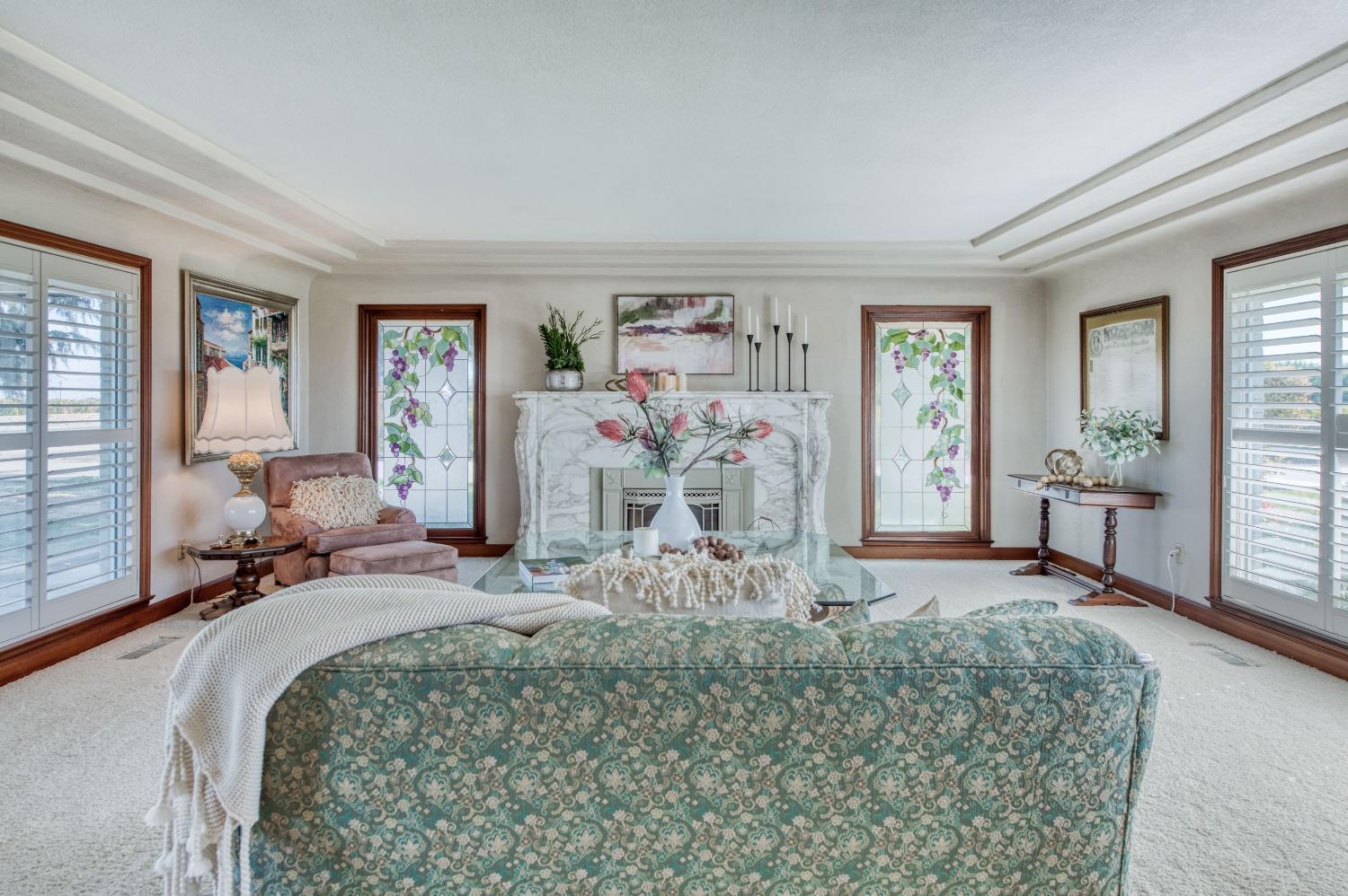 Kerman, California, 93630, United States, 5 Bedrooms Bedrooms, ,3 BathroomsBathrooms,Residential,For Sale,1928392