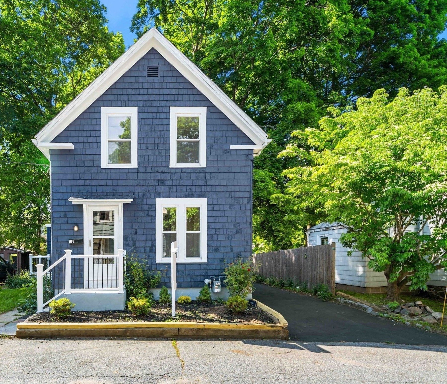  11 Central, Merrimac, MA, 01860 - 物件實景