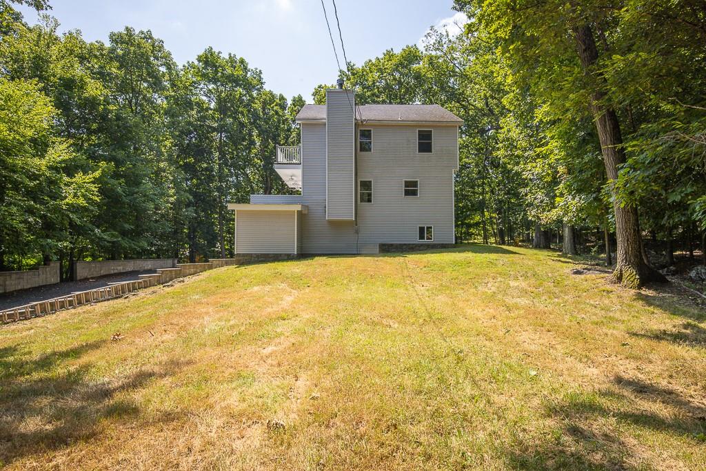 Fort Montgomery, New York, 10922, United States, 4 Bedrooms Bedrooms, ,3 BathroomsBathrooms,Residential,For Sale,1974942