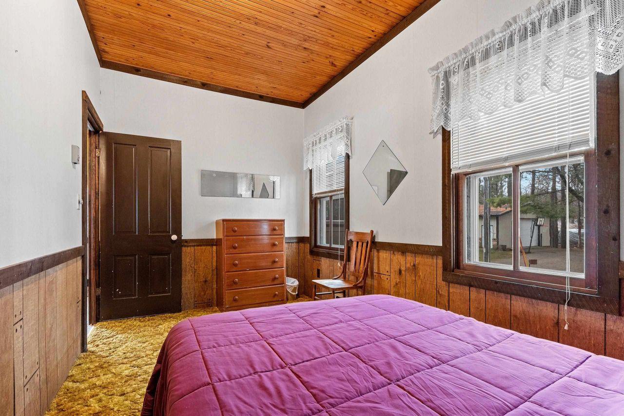 CLINTONVILLE, Wisconsin, 54929, United States, 3 Bedrooms Bedrooms, ,1 BathroomBathrooms,Residential,For Sale,1828359