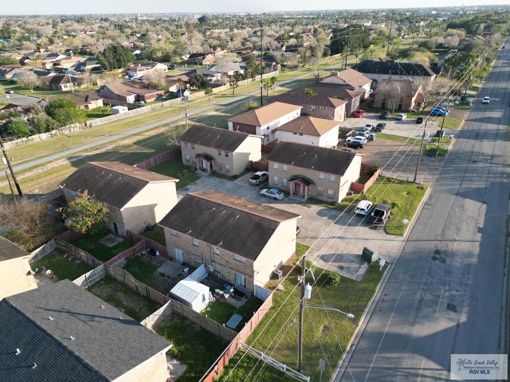 Brownsville, Texas, 78521, United States, 12 Bedrooms Bedrooms, ,4 BathroomsBathrooms,Residential,For Sale,1723212