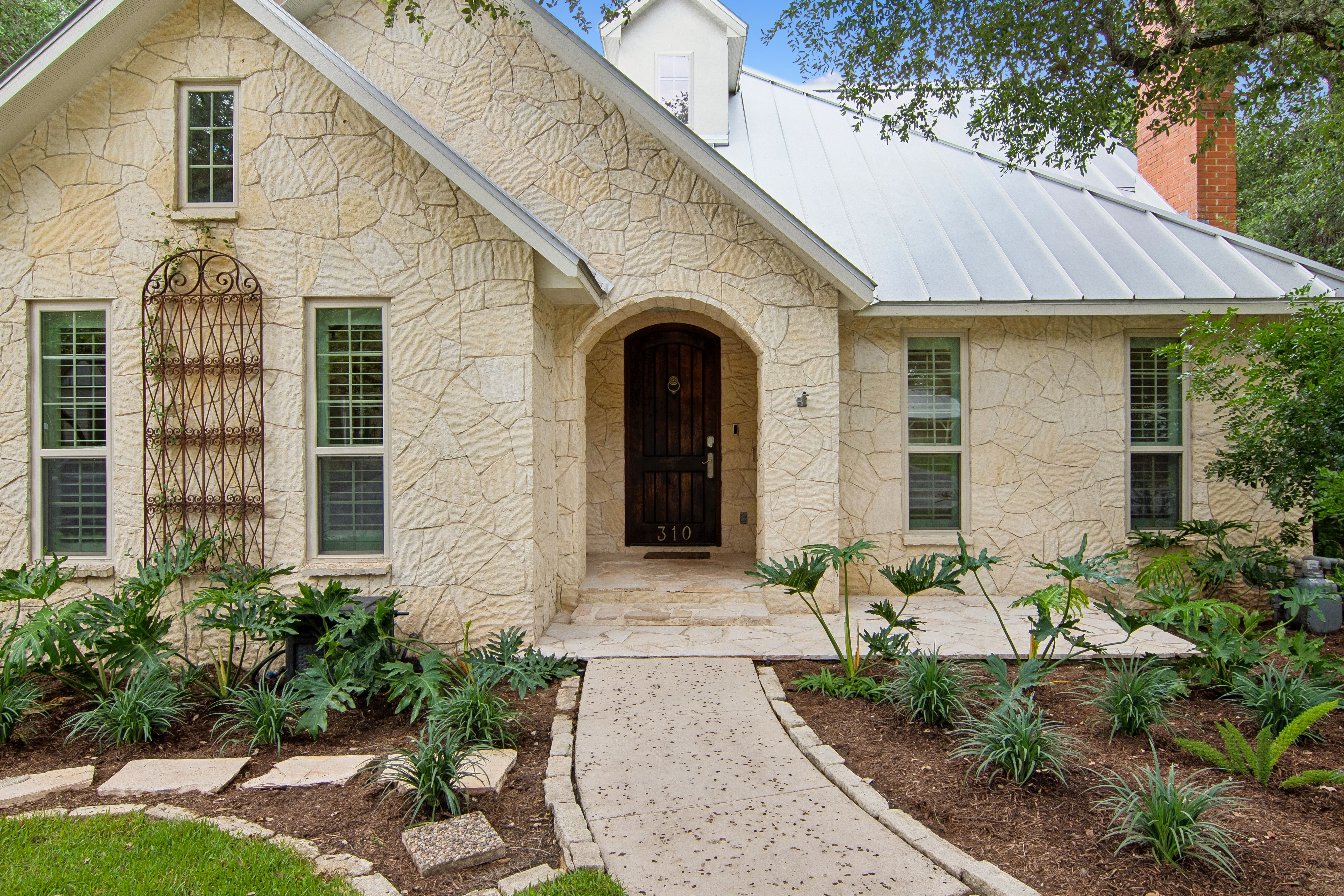  Private Estate on Oversized Alamo Heights Lot - 物件實景