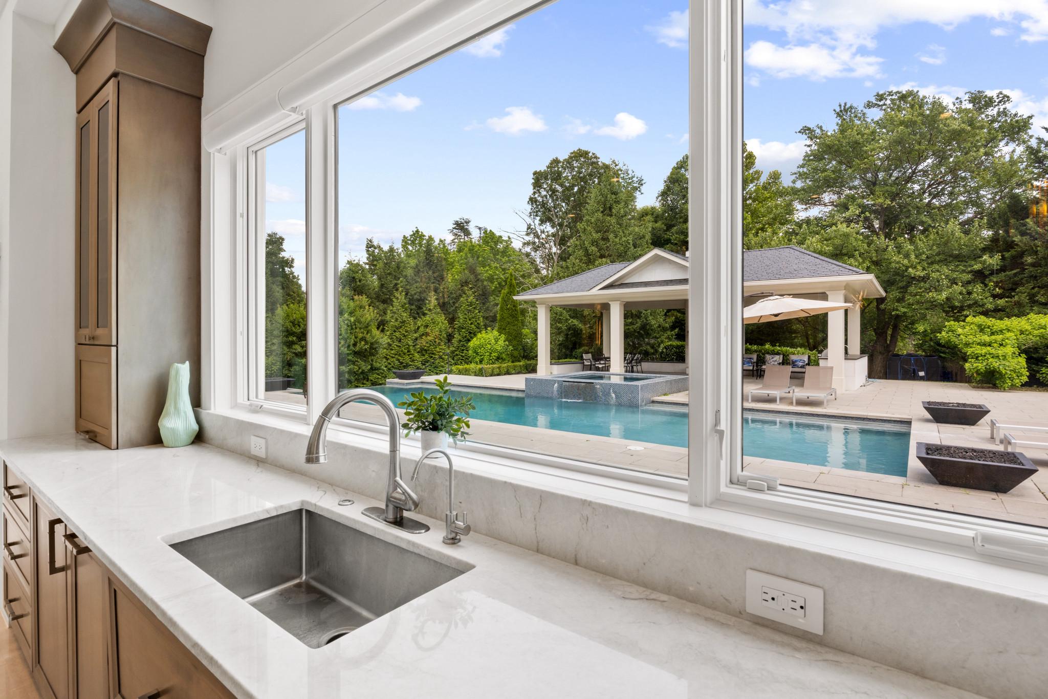  8880 Bradley Boulevard, Bethesda, MD, 20817 - 物件實景
