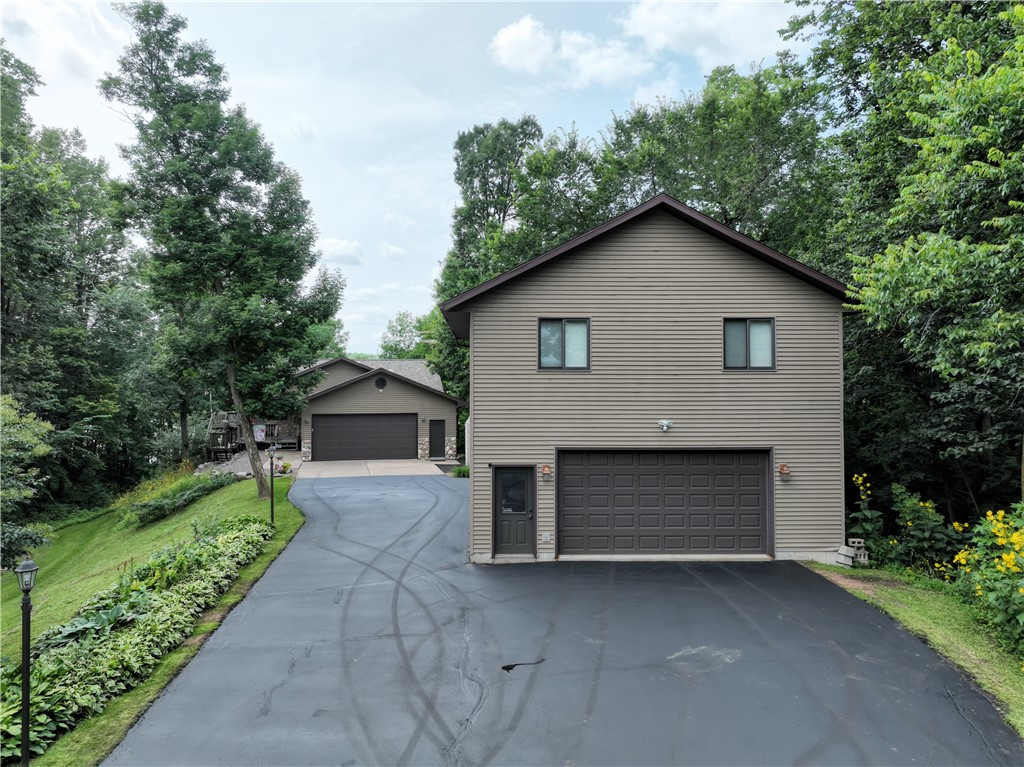 Cornell, Wisconsin, 54732, United States, 3 Bedrooms Bedrooms, ,3 BathroomsBathrooms,Residential,For Sale,1919969