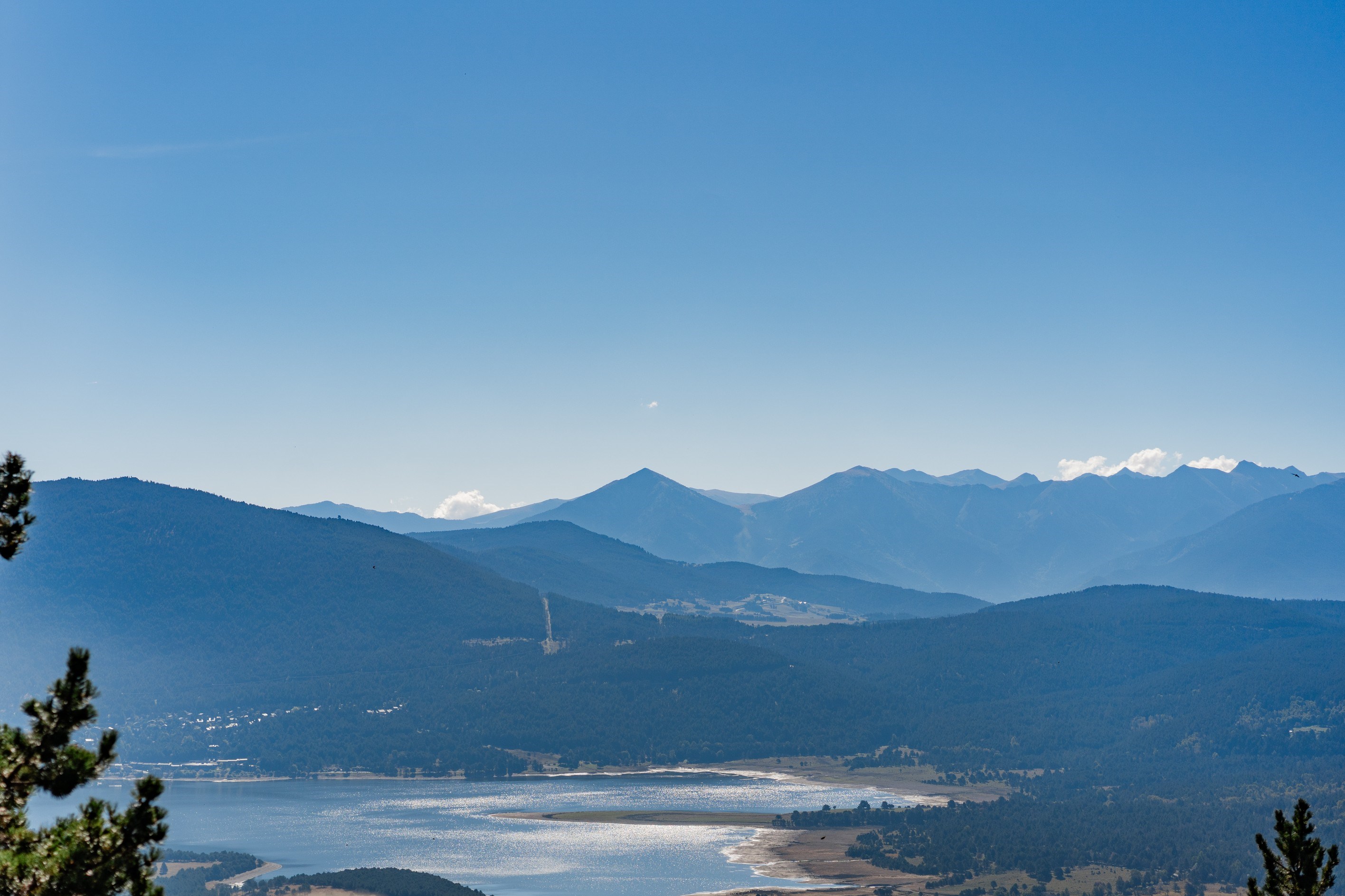  Chalet with lake and mountain views – ski-in / ski-out - 物件實景