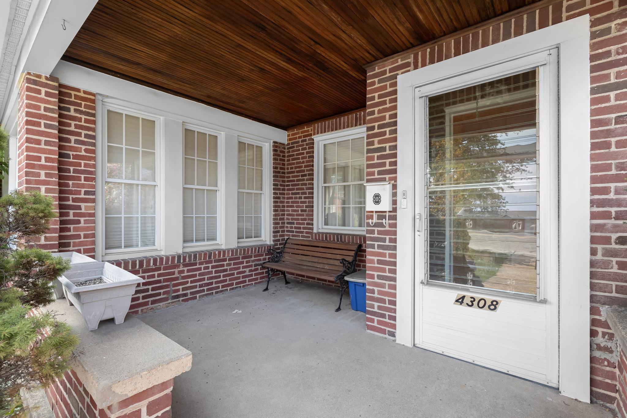 4308 Wilkens Avenue, Baltimore, MD, 21229 - 物件實景
