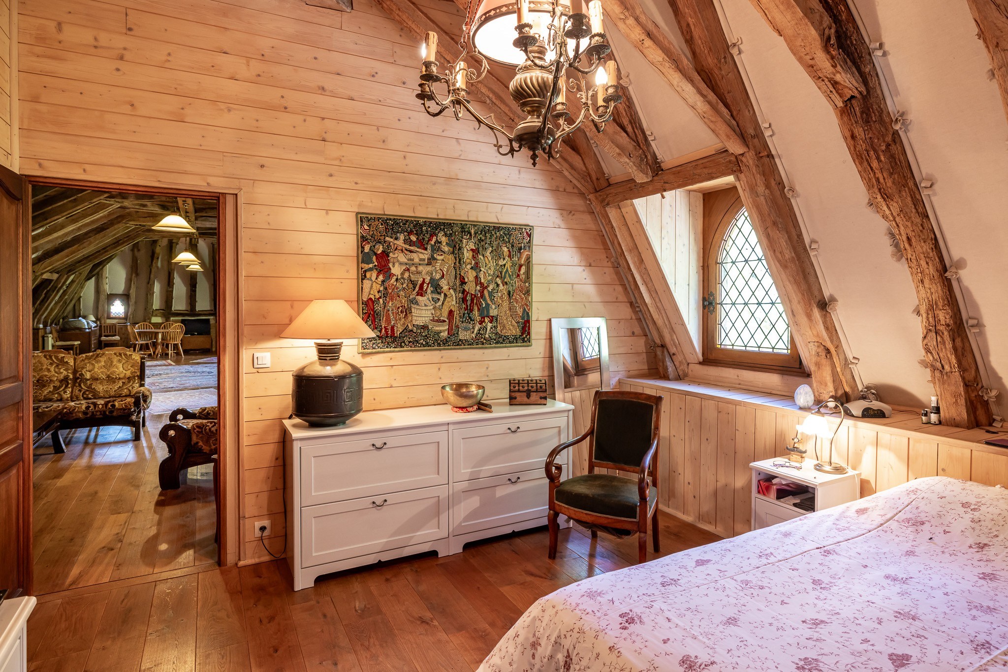  Awakening the Senses in the Land of Azure: A Domain of Light in the Heart of Lo… - 物件實景