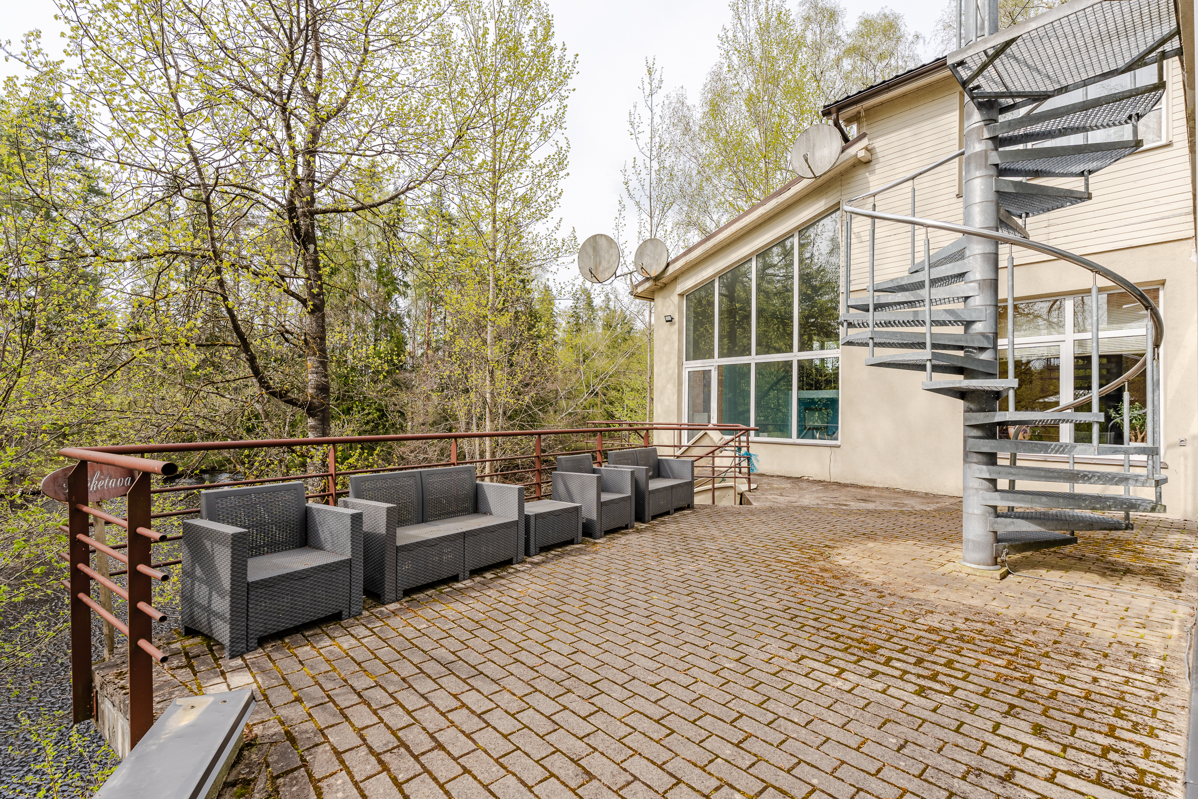  Picturesque property on the Daugava river - 物件實景