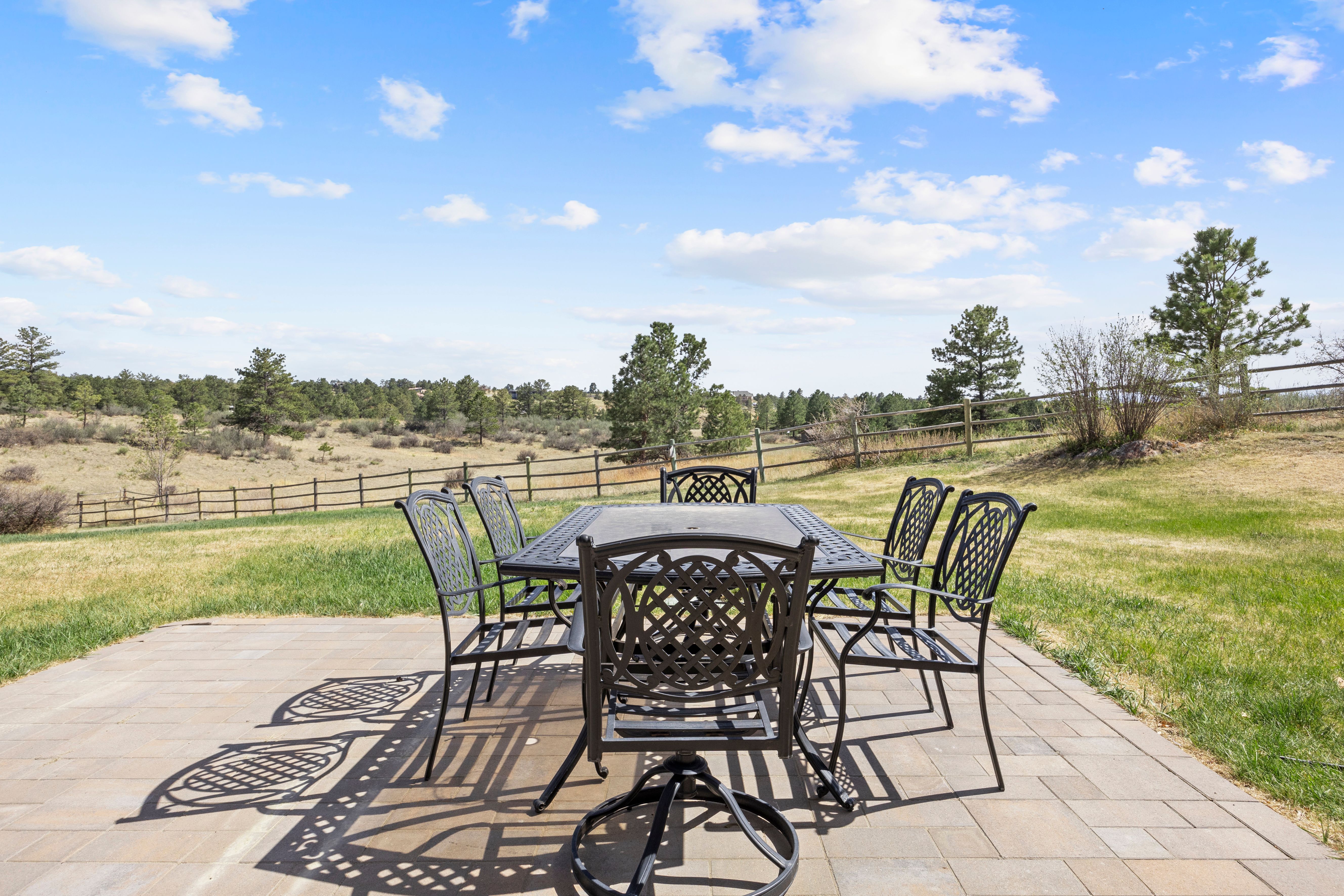  Ranch in Butterfield on 5 Acres with Pikes Peak Views - 物件實景