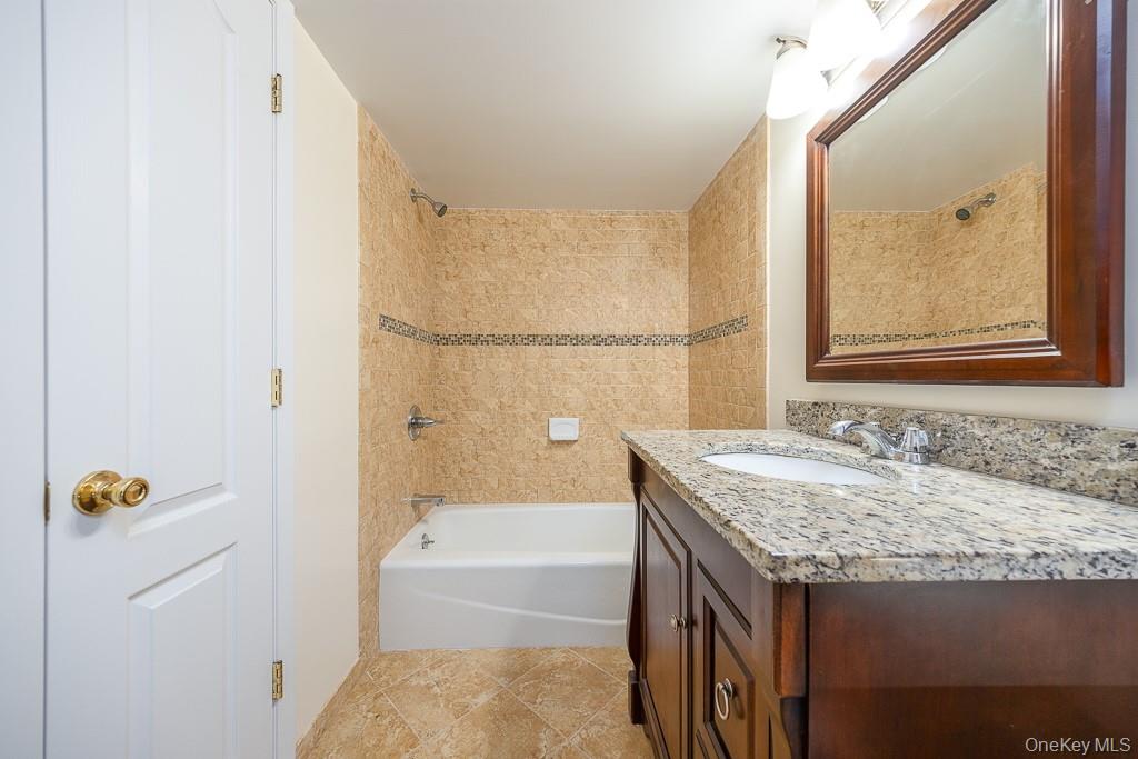 Haverstraw, New York, 10927, United States, 4 Bedrooms Bedrooms, ,2 BathroomsBathrooms,Residential,For Sale,2001244