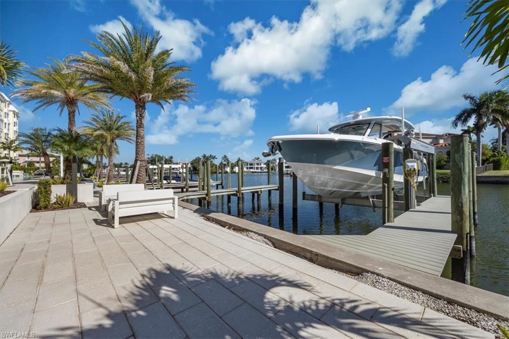 Naples, Florida, 34102, United States, 4 Bedrooms Bedrooms, ,5 BathroomsBathrooms,Residential,For Sale,1995804