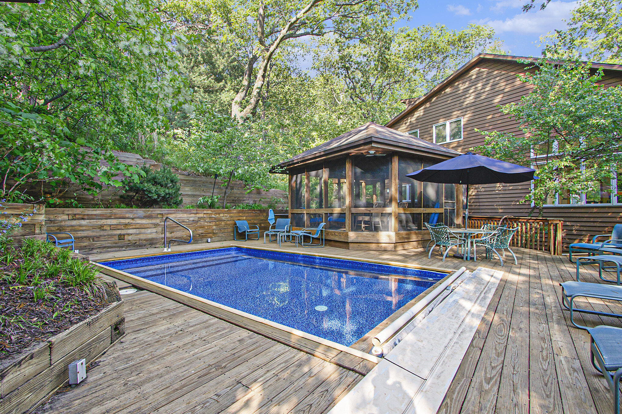 Beverly Shores, Indiana, 46301, United States, 3 Bedrooms Bedrooms, ,4 BathroomsBathrooms,Residential,For Sale,1846838