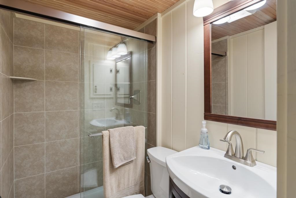 Harbor Springs, Michigan, 49740, United States, 2 Bedrooms Bedrooms, ,2 BathroomsBathrooms,Residential,For Sale,1901422