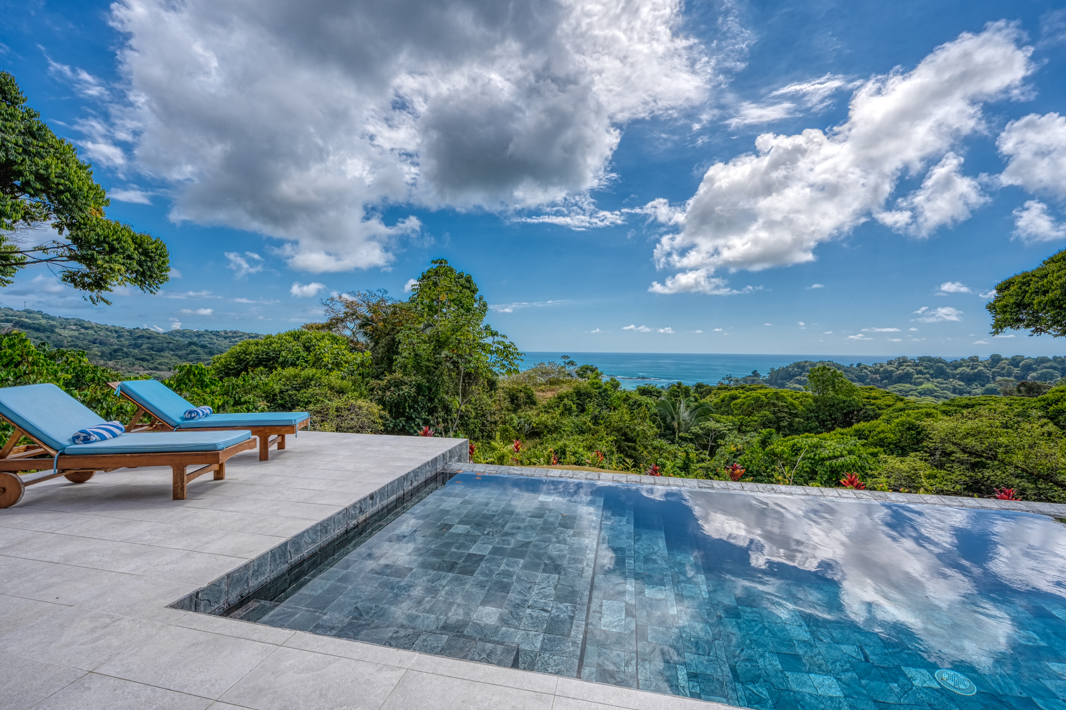 Dominical, Puntarenas, CR, 5 Bedrooms Bedrooms, ,4 BathroomsBathrooms,Residential,For Sale,1668972