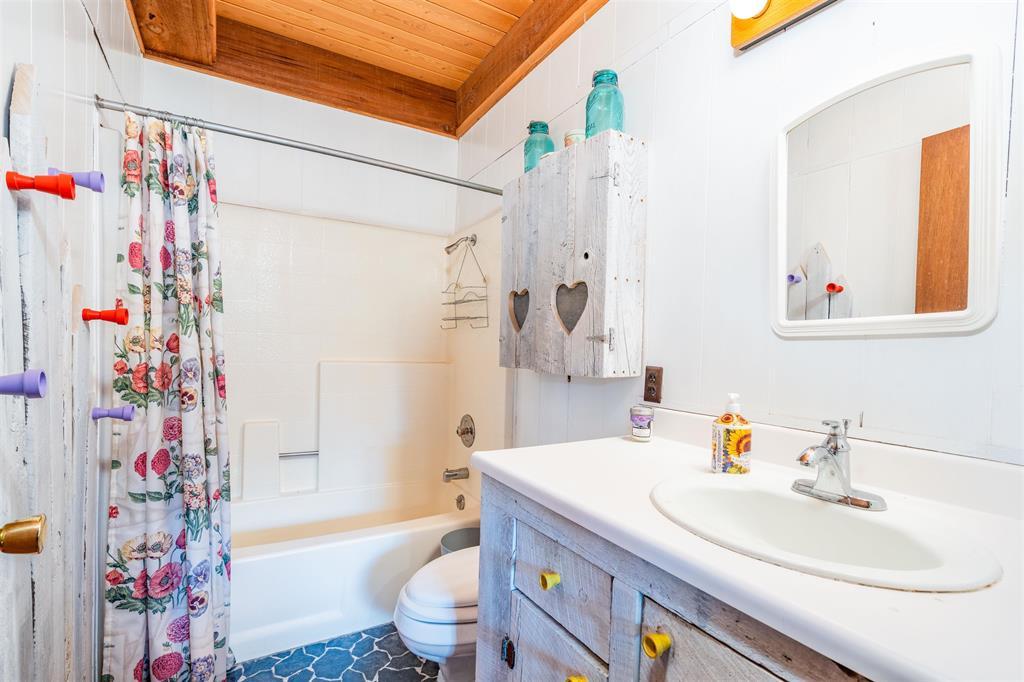 Bayfield, Colorado, 81122, United States, 3 Bedrooms Bedrooms, ,2 BathroomsBathrooms,Residential,For Sale,1892113