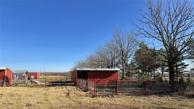 Tahlequah, Oklahoma, 74464, United States, 3 Bedrooms Bedrooms, ,2 BathroomsBathrooms,Residential,For Sale,2005711