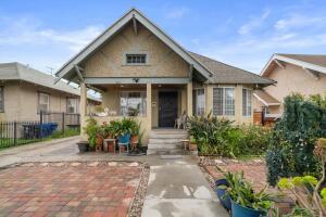Los Angeles, California, 90037, United States, 3 Bedrooms Bedrooms, ,1 BathroomBathrooms,Residential,For Sale,1793774