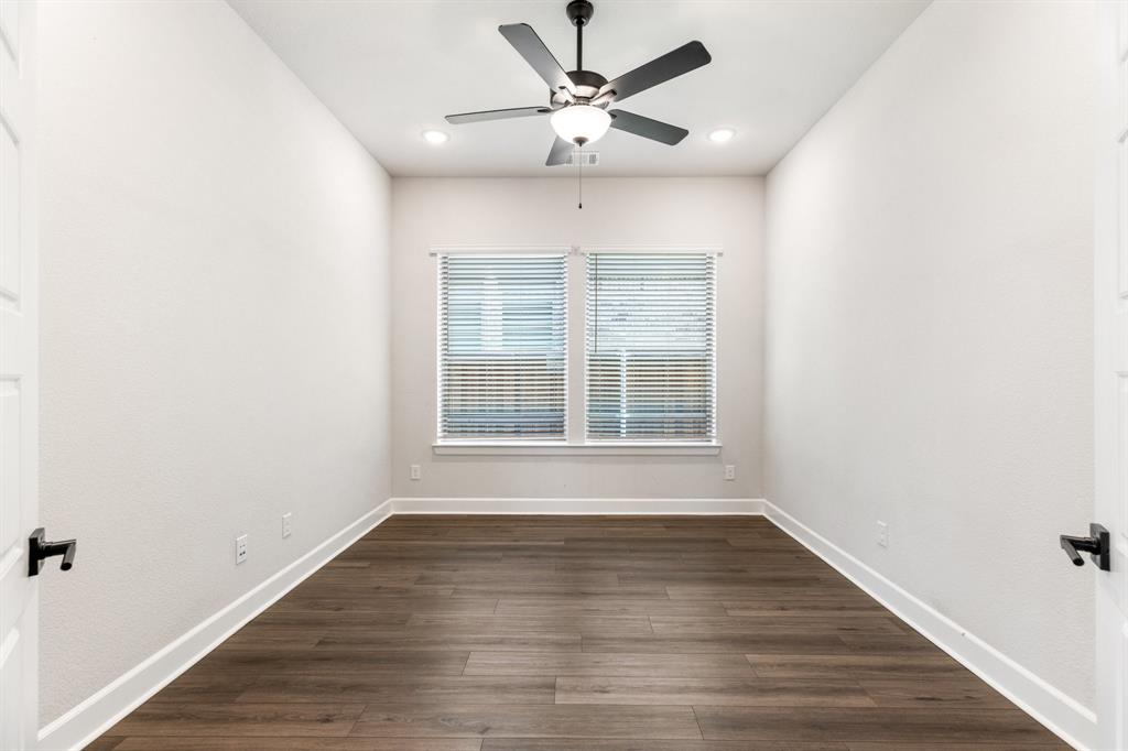 Mansfield, Texas, 76063, United States, 3 Bedrooms Bedrooms, ,2 BathroomsBathrooms,Residential,For Sale,1883184