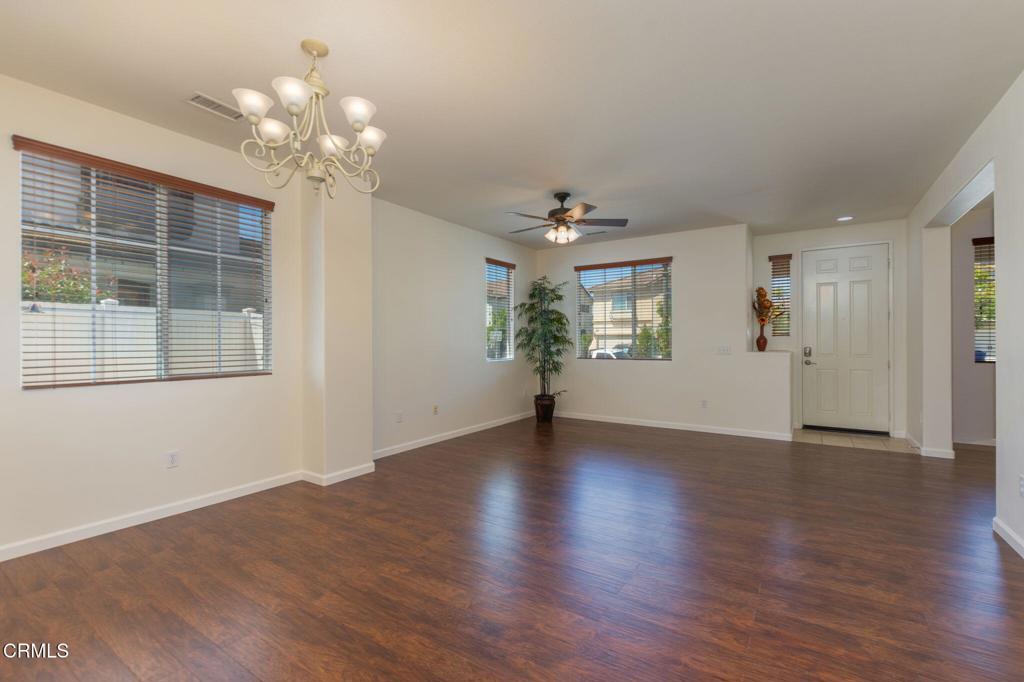 Fillmore, California, 93015, United States, 3 Bedrooms Bedrooms, ,2 BathroomsBathrooms,Residential,For Sale,1906343