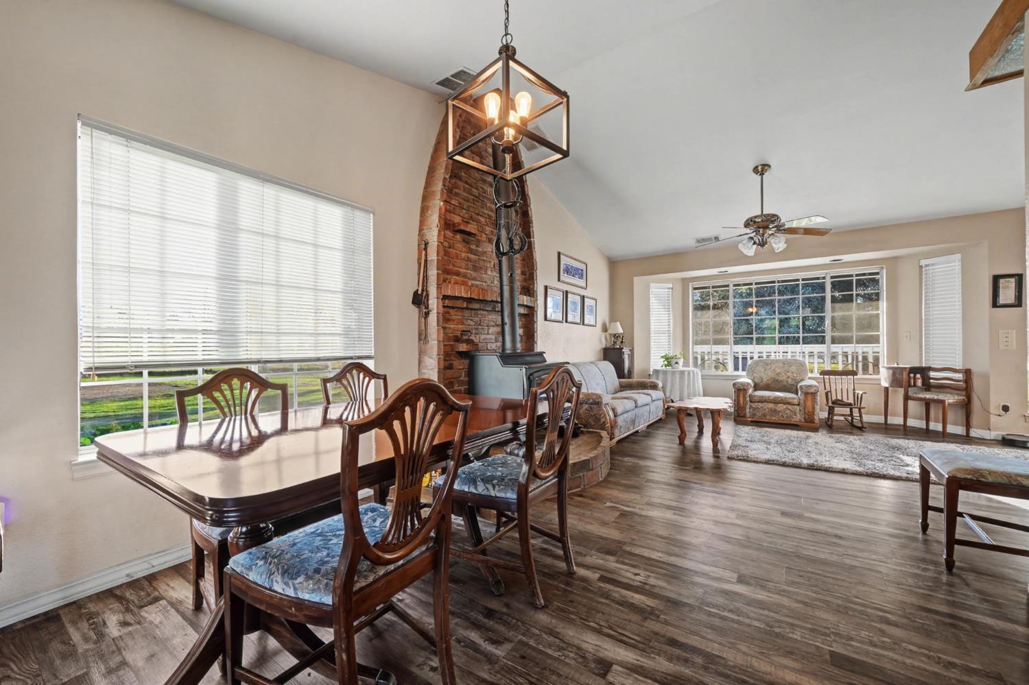 Valley Srpings, California, 95252, United States, 3 Bedrooms Bedrooms, ,2 BathroomsBathrooms,Residential,For Sale,2015634