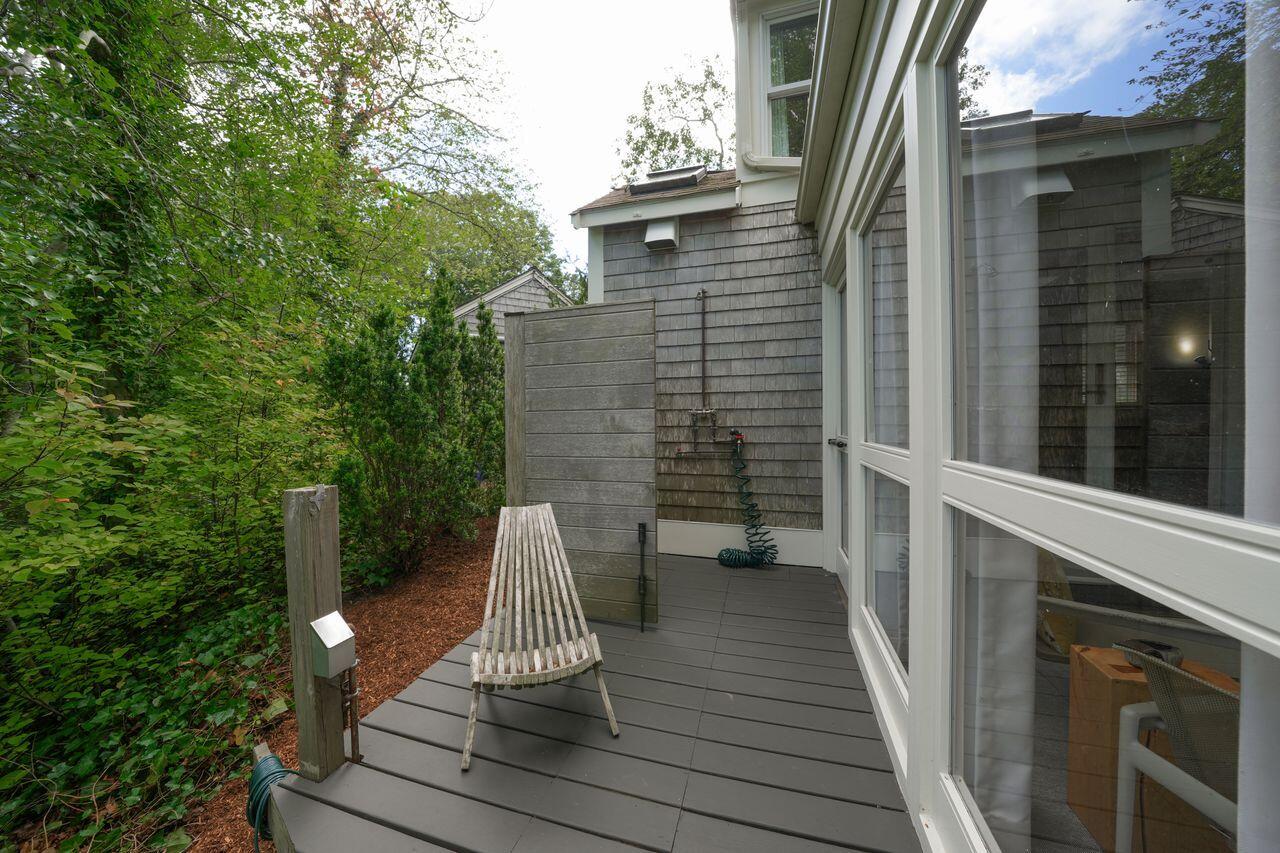 Provincetown, Massachusetts, 02657, United States, 1 Bedroom Bedrooms, ,1 BathroomBathrooms,Residential,For Sale,1932687