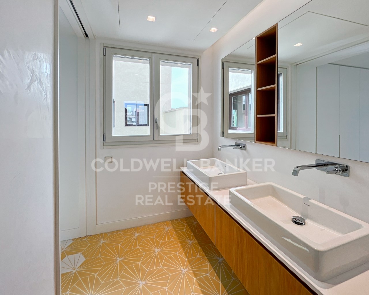 Barcelona, Barcelona, Eixample, La Dreta de l'Eix, Barcelona, Catalonia, ES, 2 Bedrooms Bedrooms, ,3 BathroomsBathrooms,Residential,For Sale,Barcelona, Barcelona, Eixample, La Dreta de l'Eix,1448915