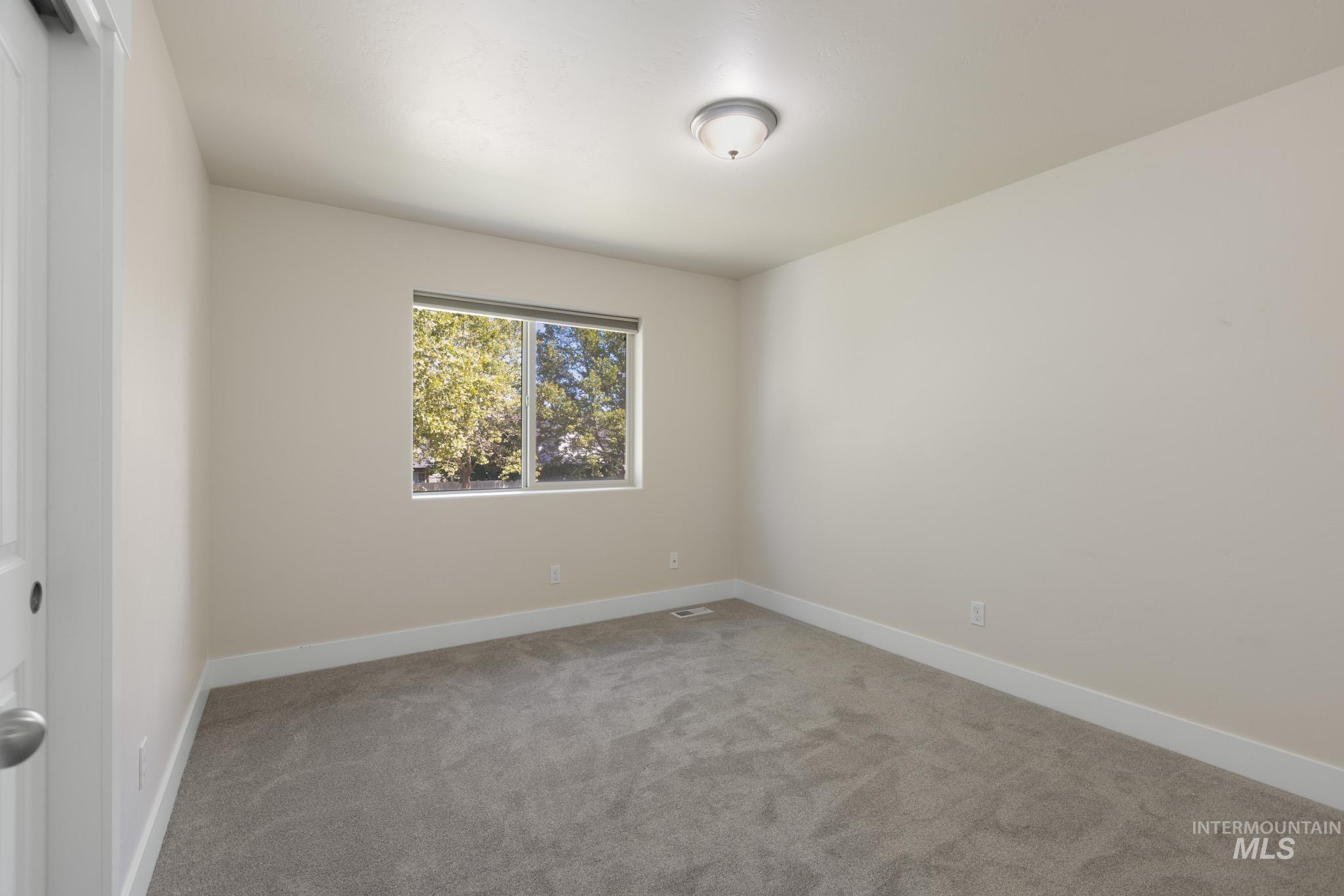 Meridian, Idaho, 83646, United States, 3 Bedrooms Bedrooms, ,Residential,For Sale,1926197