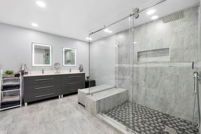 Hialeah, Florida, 33015, United States, 5 Bedrooms Bedrooms, ,3 BathroomsBathrooms,Residential,For Sale,1977900