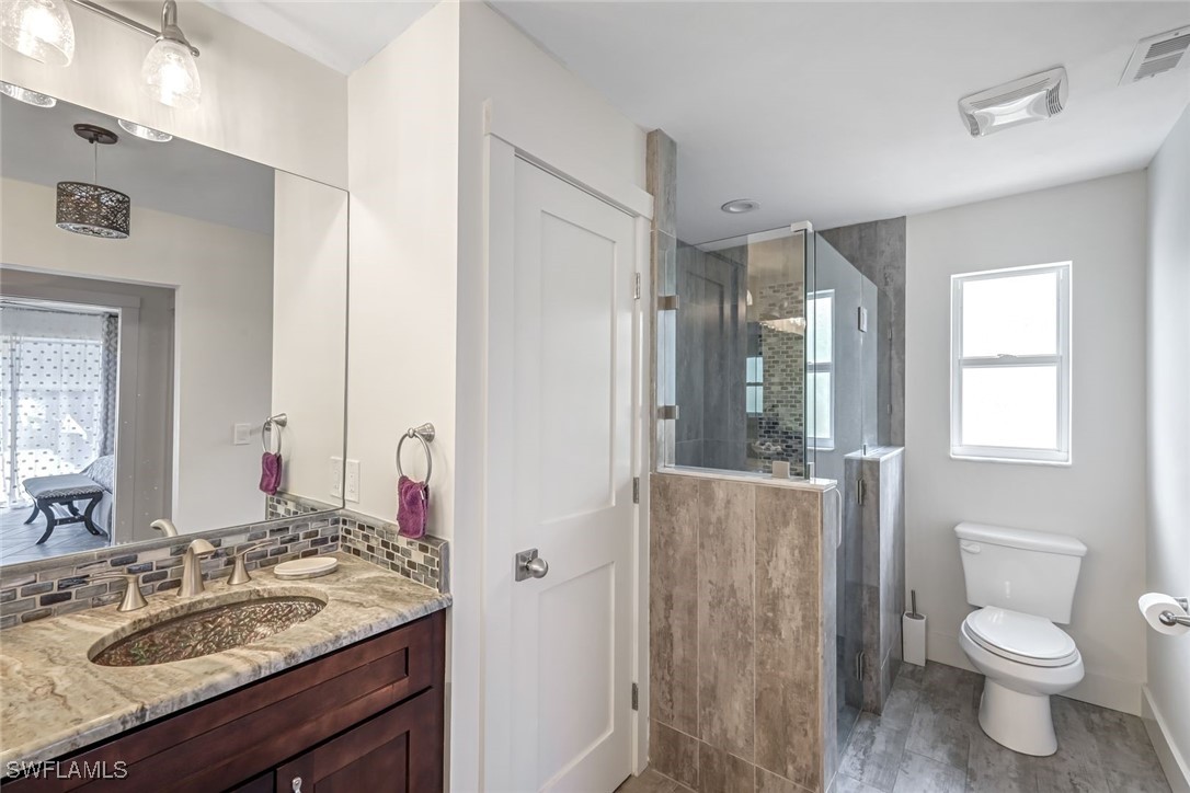 Cape Coral, Florida, 33914, United States, 5 Bedrooms Bedrooms, ,4 BathroomsBathrooms,Residential,For Sale,1980766