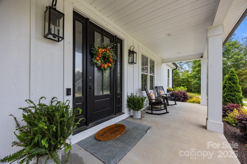 Bostic, North Carolina, 28018, United States, 3 Bedrooms Bedrooms, ,3 BathroomsBathrooms,Residential,For Sale,1875205