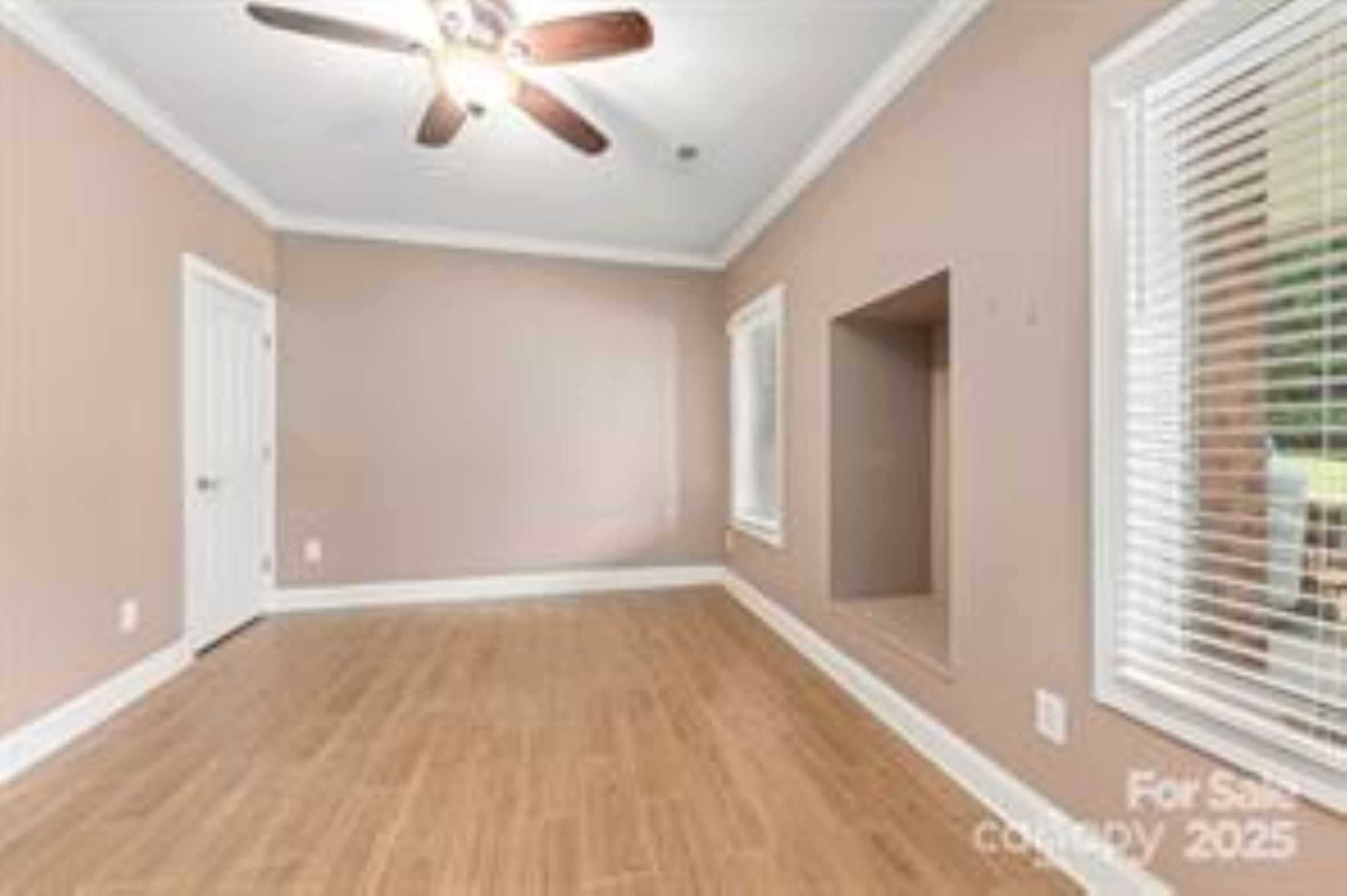 Stanley, North Carolina, 28164, United States, 6 Bedrooms Bedrooms, ,4 BathroomsBathrooms,Residential,For Sale,1976979