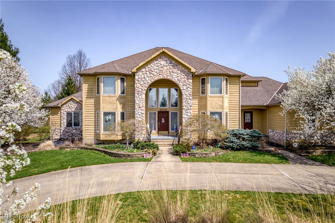Pepper Pike, Ohio, 44124, United States, 5 Bedrooms Bedrooms, ,6 BathroomsBathrooms,Residential,For Sale,1943253