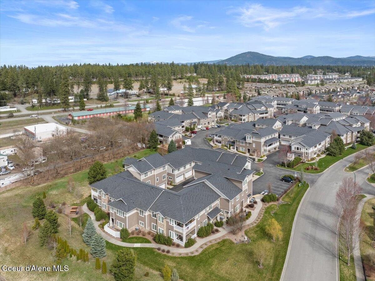 Coeur D'alene, Idaho, 83814, United States, 2 Bedrooms Bedrooms, ,1 BathroomBathrooms,Residential,For Sale,1761897