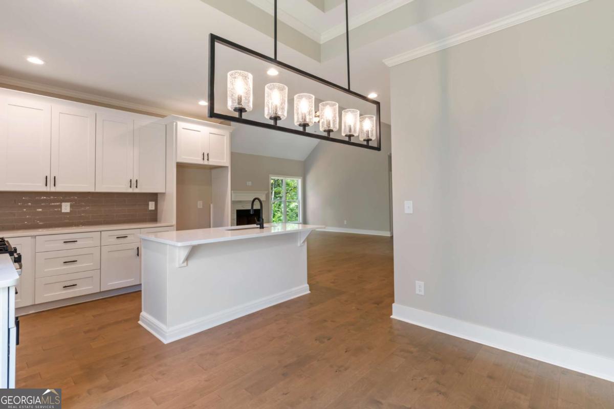 Athens, Georgia, 30605, United States, 3 Bedrooms Bedrooms, ,2 BathroomsBathrooms,Residential,For Sale,1906497