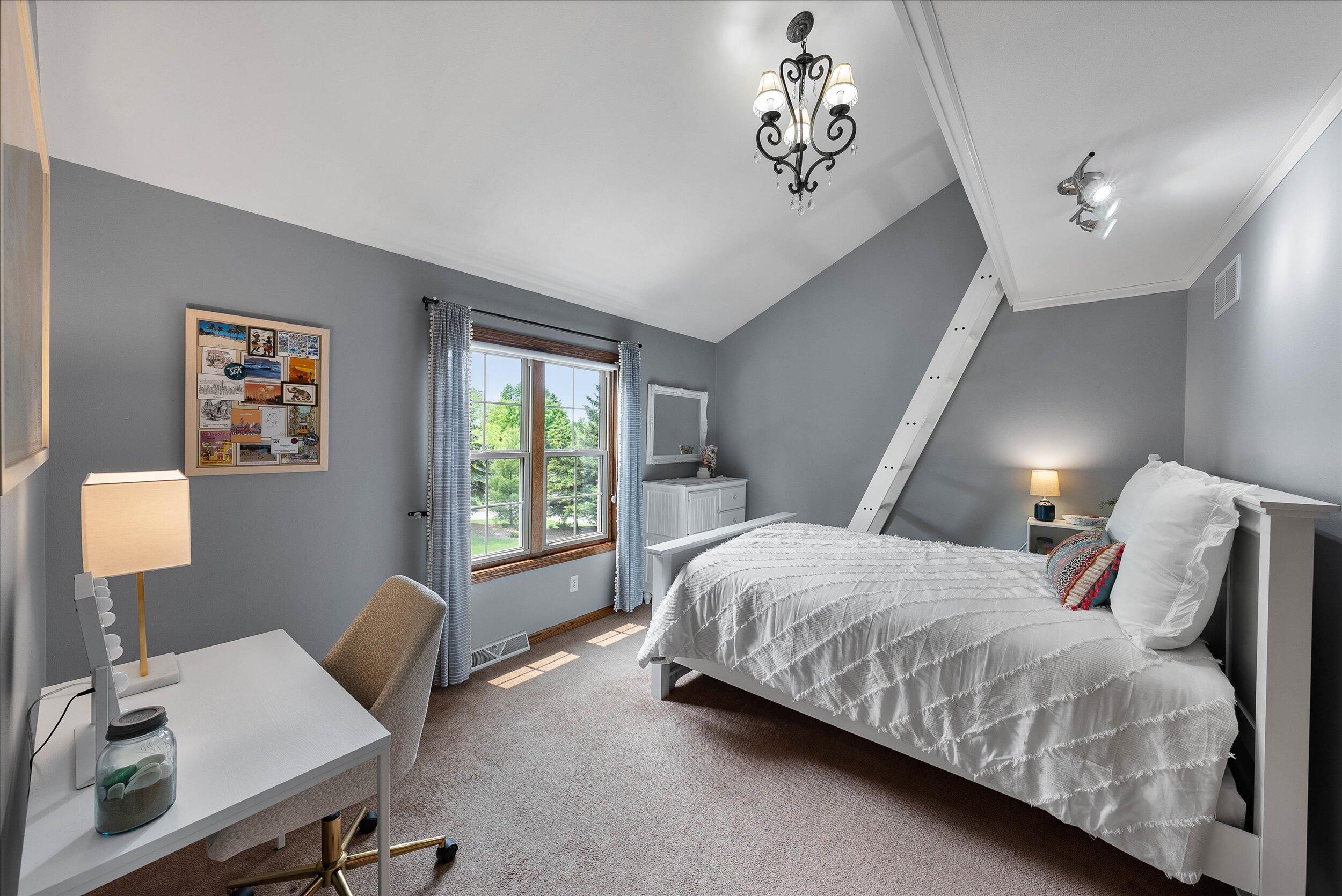 Germantown, Wisconsin, 53022, United States, 3 Bedrooms Bedrooms, ,3 BathroomsBathrooms,Residential,For Sale,1987563