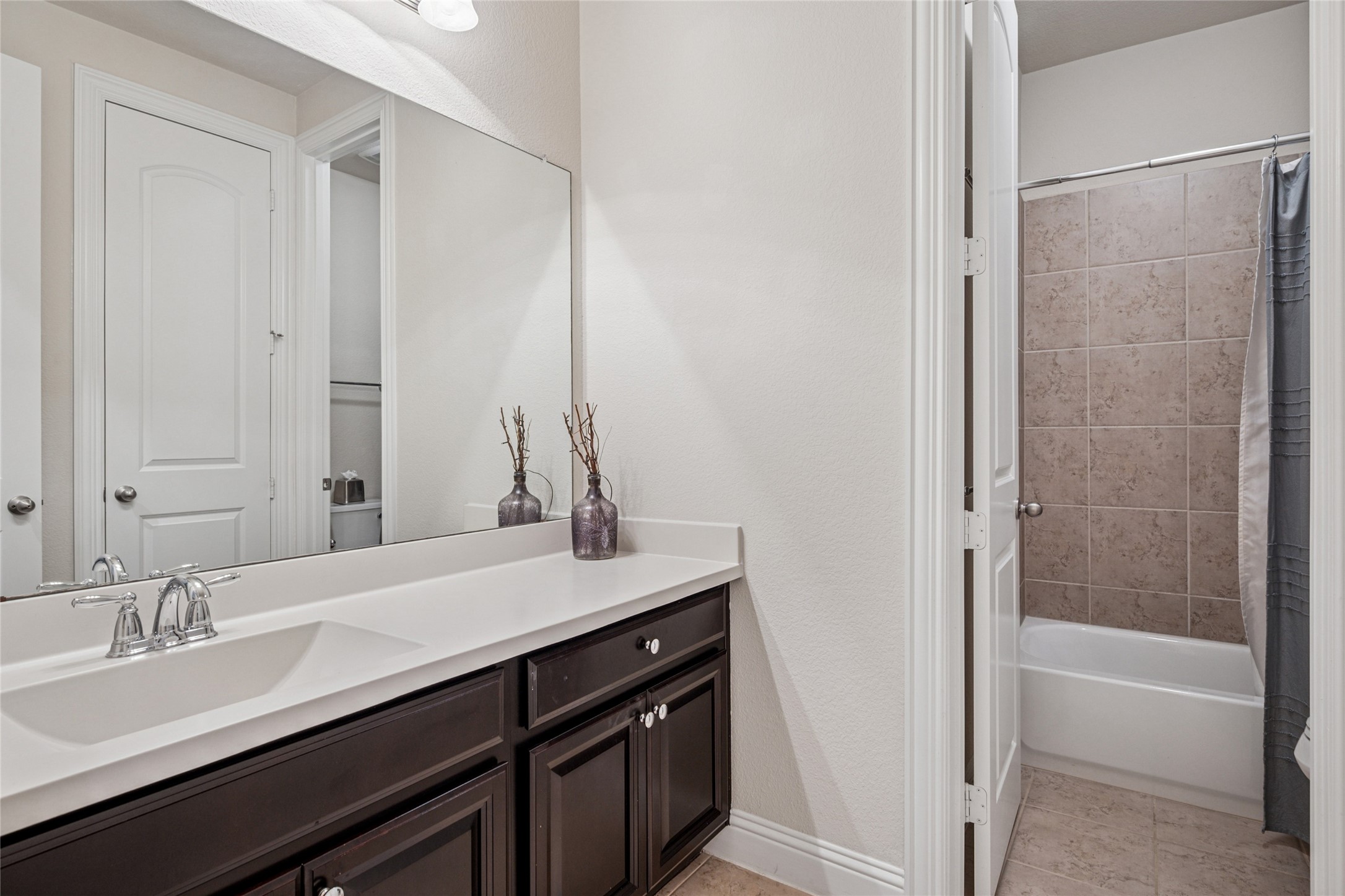 Argyle, Texas, 76226, United States, 4 Bedrooms Bedrooms, ,3 BathroomsBathrooms,Residential,For Sale,1828287