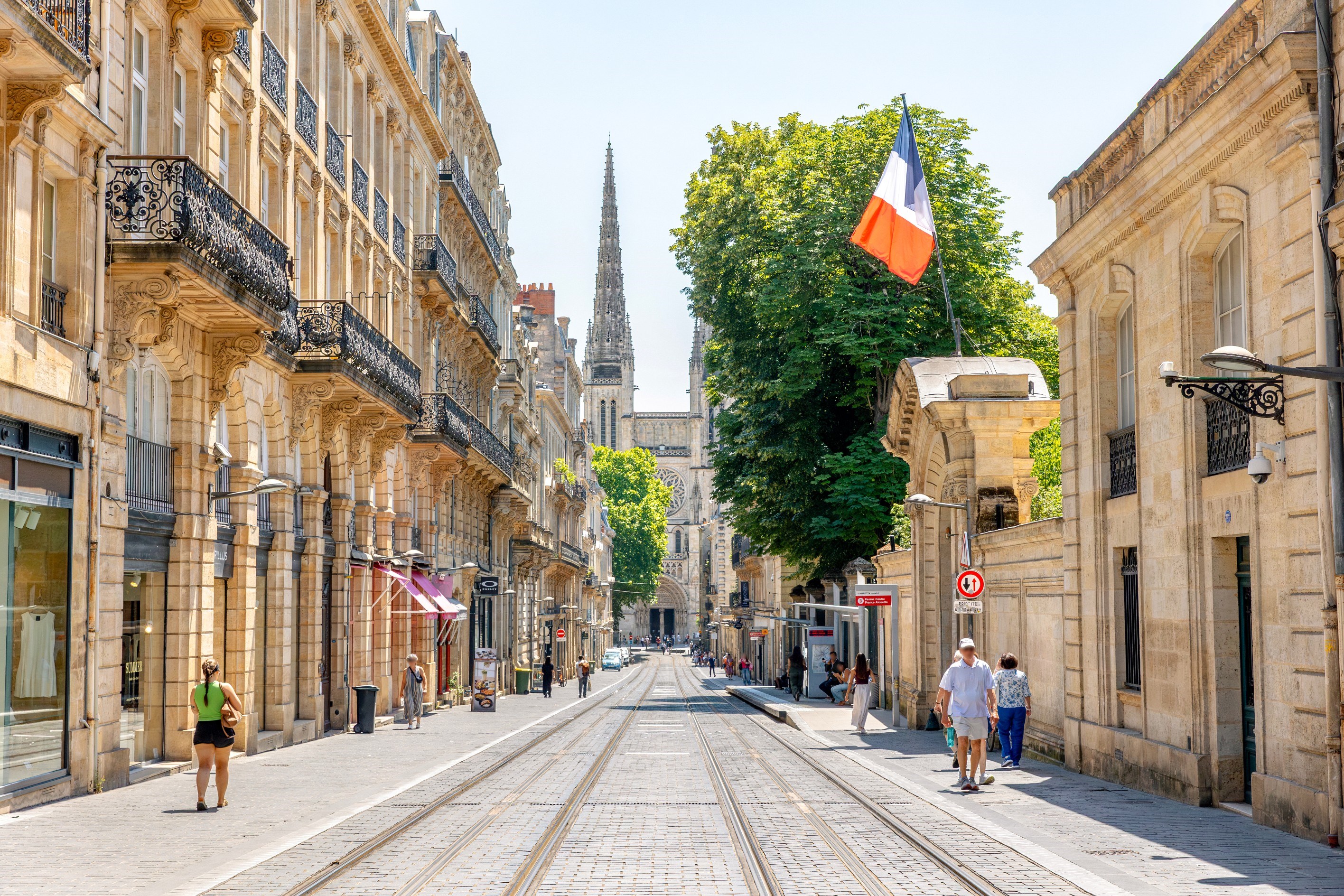  BORDEAUX CITY CENTER – ELEGANT TOWN FURNISHED APARTMENT WITH BALCONIES & ELEVAT… - 物件實景