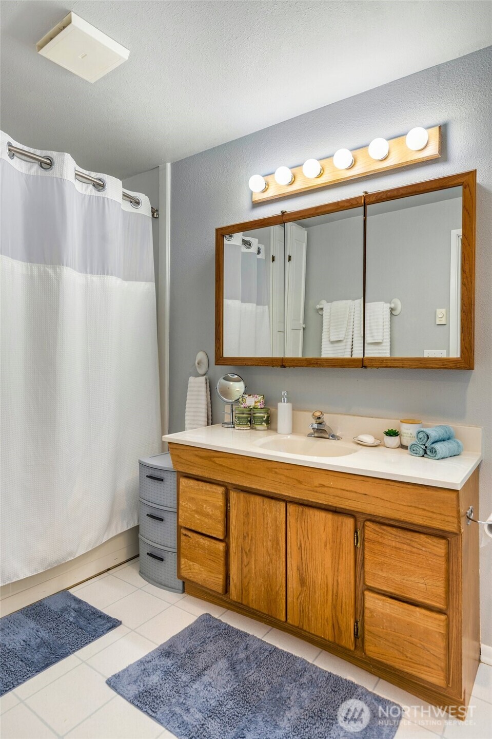 Marysville, Washington, 98270, United States, 4 Bedrooms Bedrooms, ,2 BathroomsBathrooms,Residential,For Sale,1905771