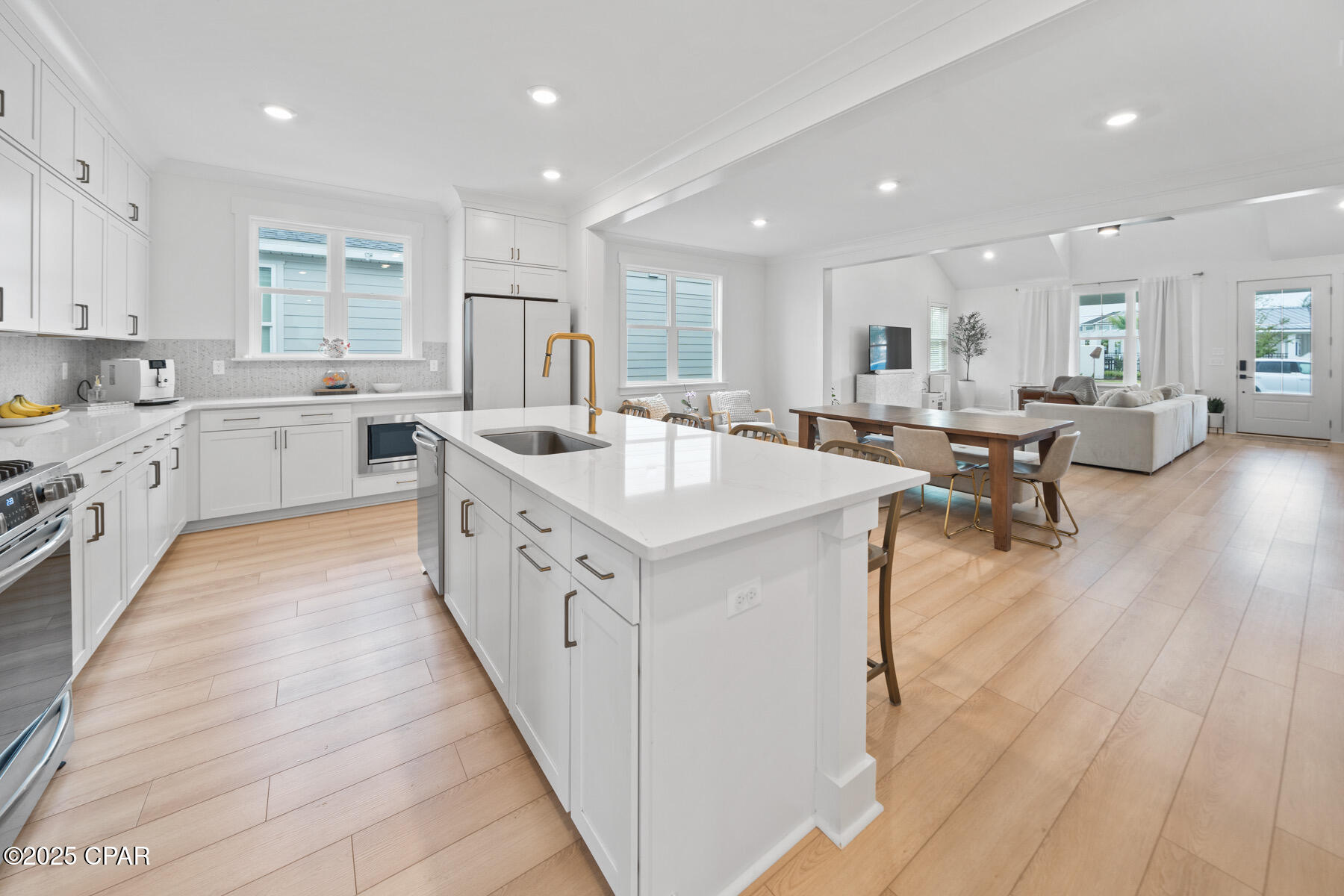 Panama City, Florida, 32405, United States, 4 Bedrooms Bedrooms, ,3 BathroomsBathrooms,Residential,For Sale,1991191