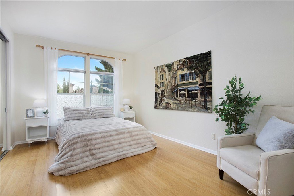 Anaheim, California, 92808, United States, 2 Bedrooms Bedrooms, ,2 BathroomsBathrooms,Residential,For Sale,1917583