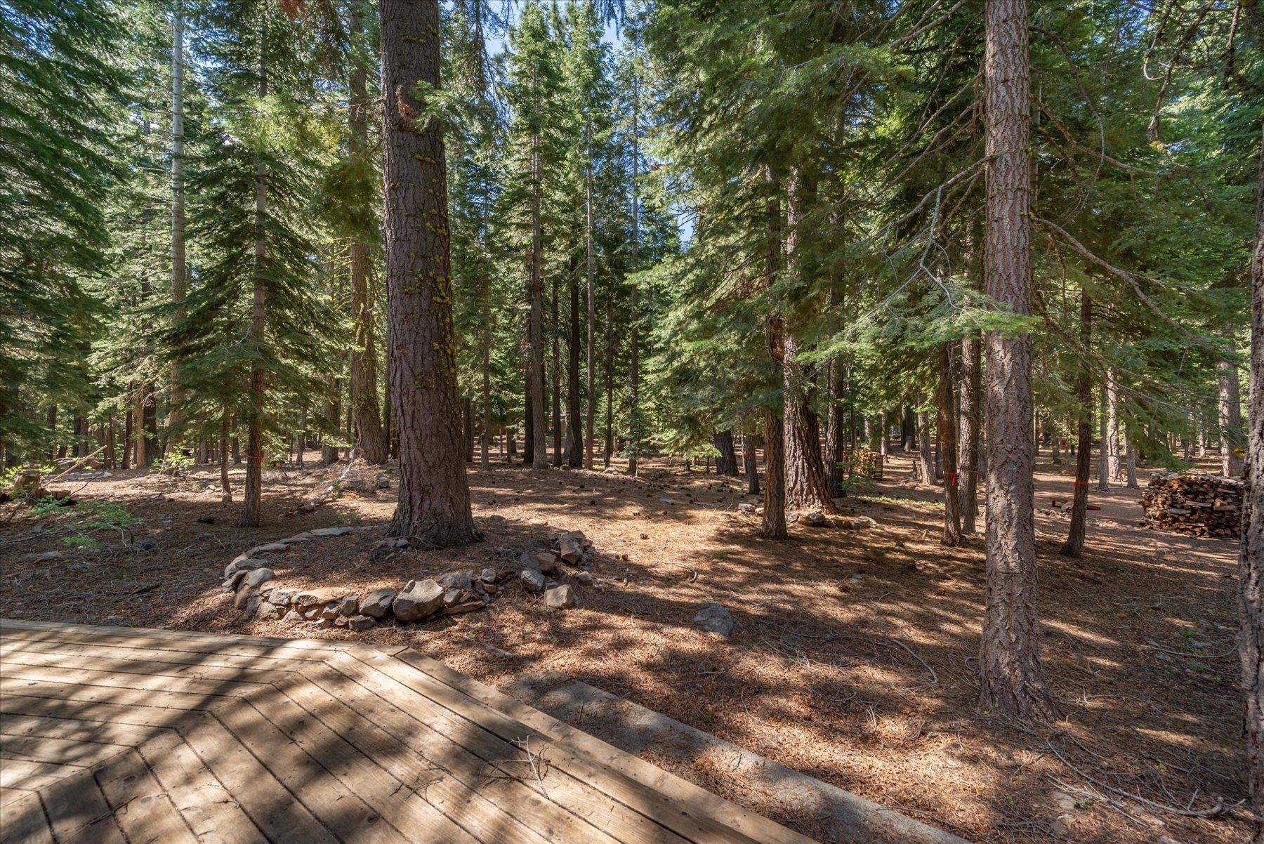 Truckee, California, 96161, United States, 3 Bedrooms Bedrooms, ,2 BathroomsBathrooms,Residential,For Sale,1761913