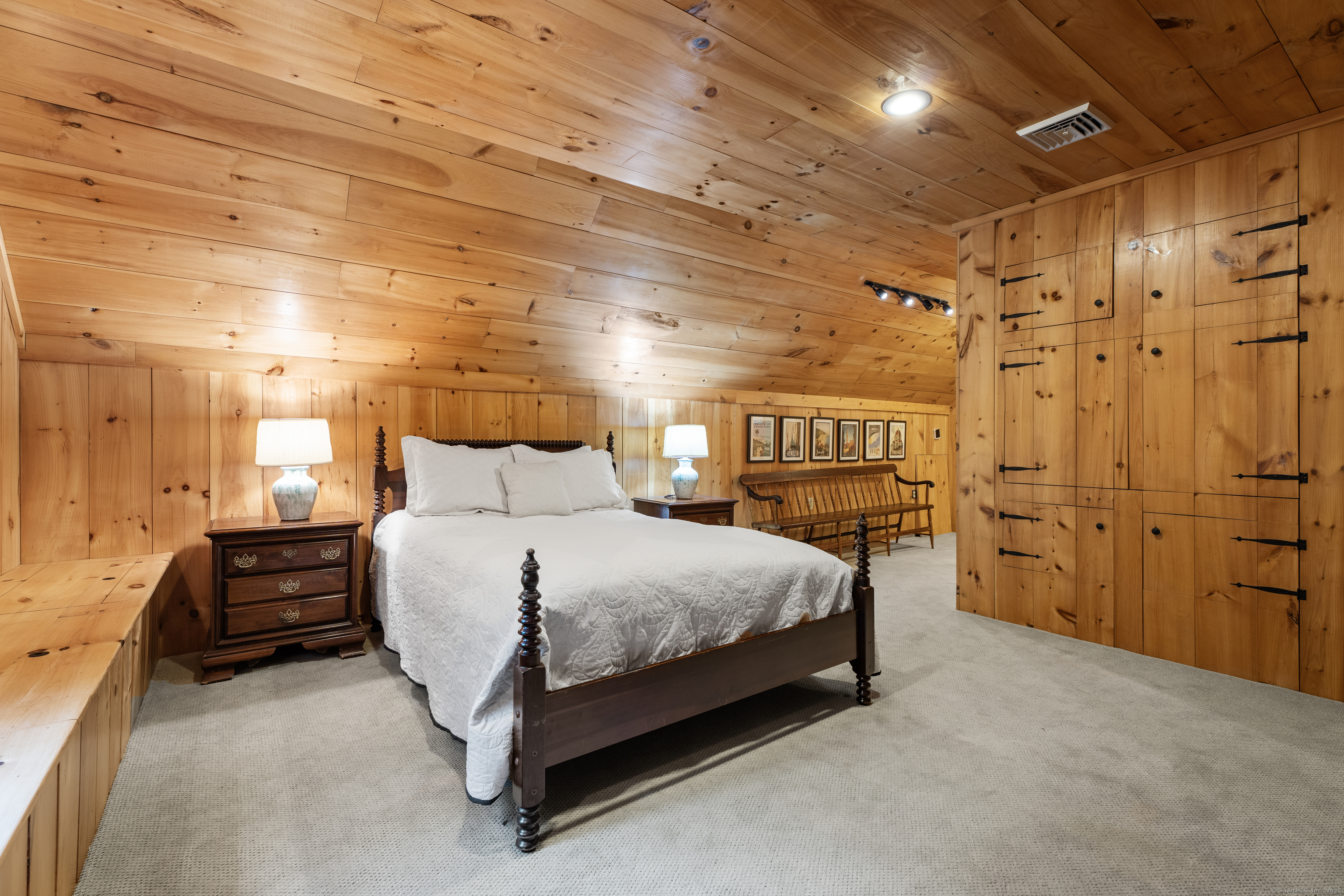 East Haddam, Connecticut, 06423, United States, 4 Bedrooms Bedrooms, ,4 BathroomsBathrooms,Residential,For Sale,1837014