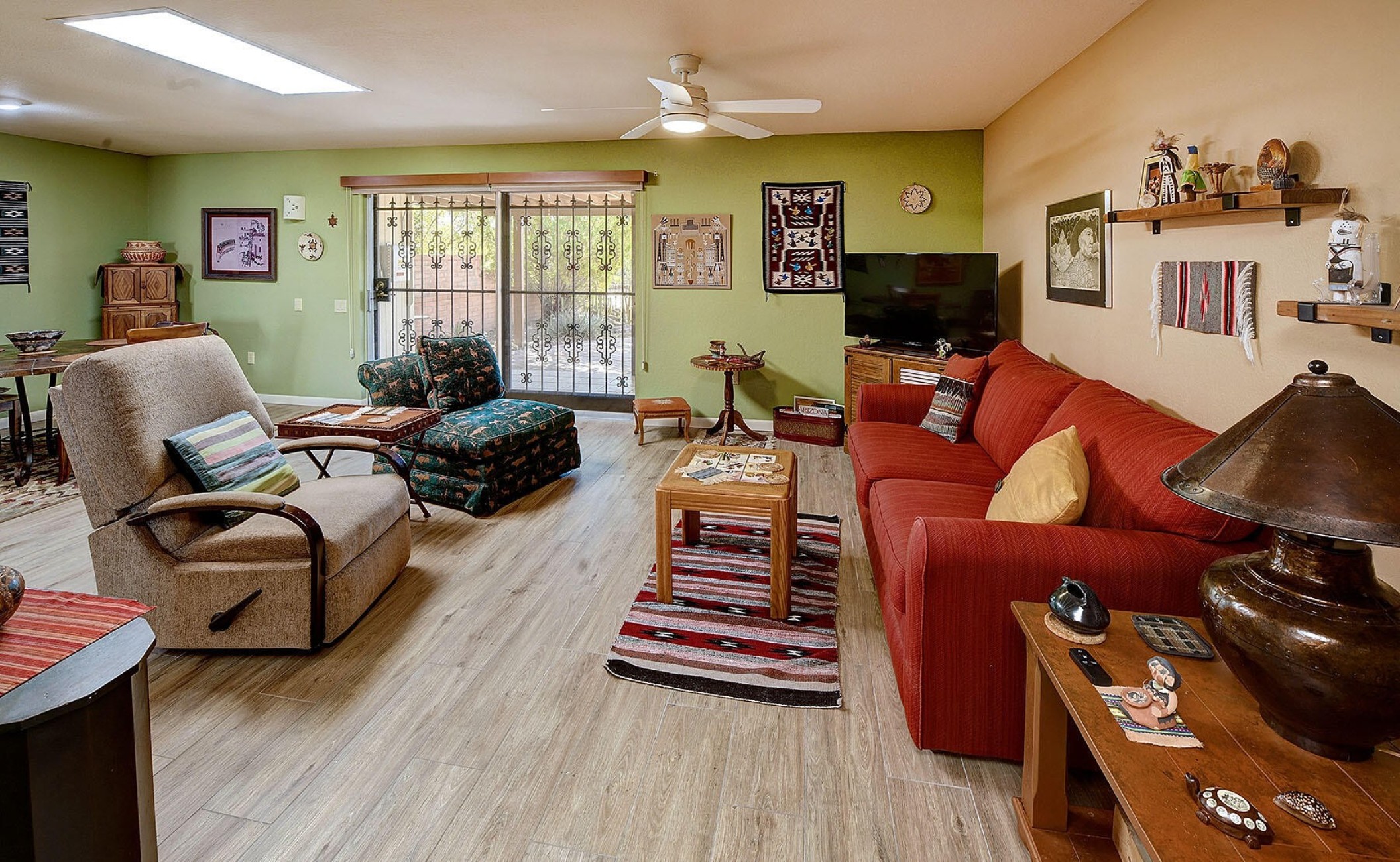  791 W Calle De Alegria, Green Valley, AZ, 85614 - 物件實景