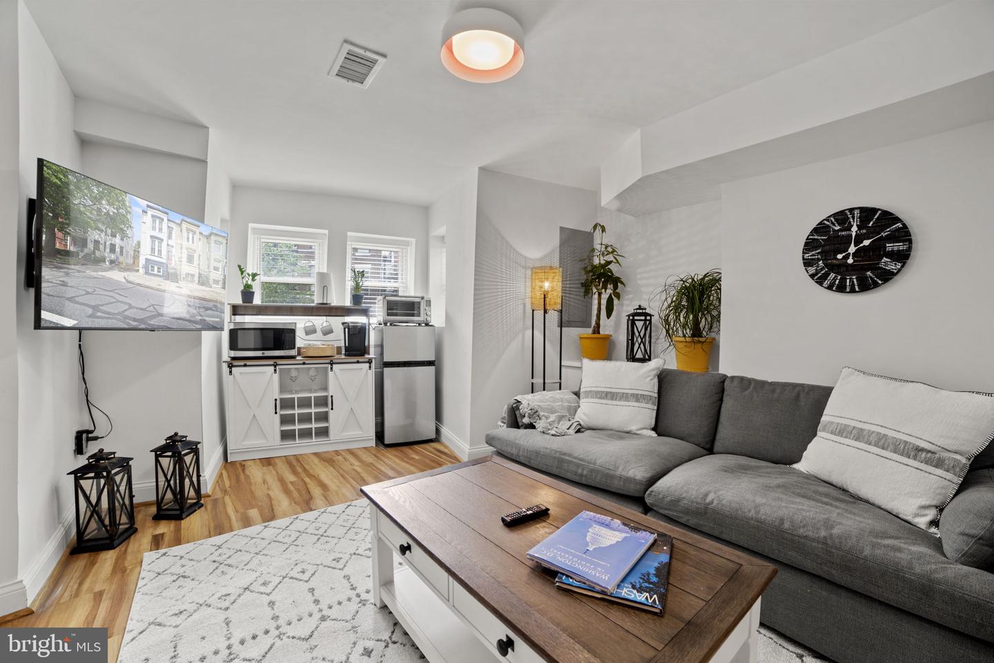 73 Florida Avenue NW, Washington, District of Columbia, 20001, United States, 3 Bedrooms Bedrooms, ,2 BathroomsBathrooms,Residential,For Sale,73 Florida Avenue NW,1682331