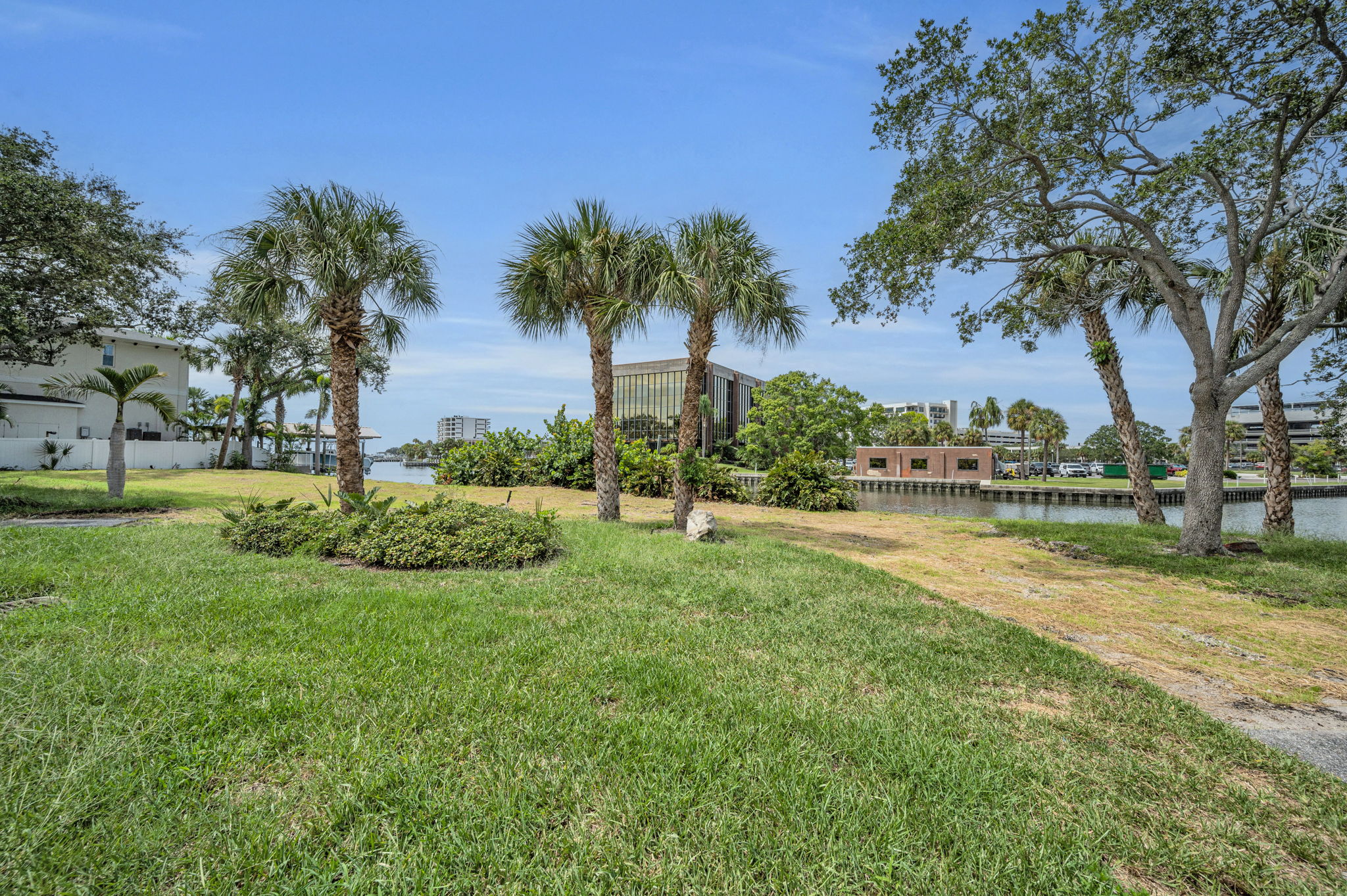 Tampa, Florida, 33609, United States, ,Land,For Sale,1976610
