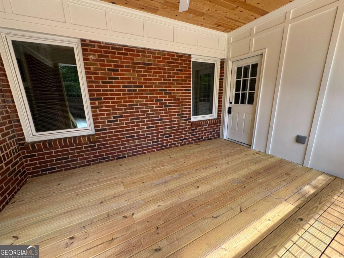 Athens, Georgia, 30606, United States, 4 Bedrooms Bedrooms, ,4 BathroomsBathrooms,Residential,For Sale,1806220