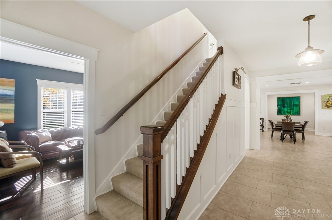 Oakwood, Ohio, 45409, United States, 3 Bedrooms Bedrooms, ,3 BathroomsBathrooms,Residential,For Sale,1991510